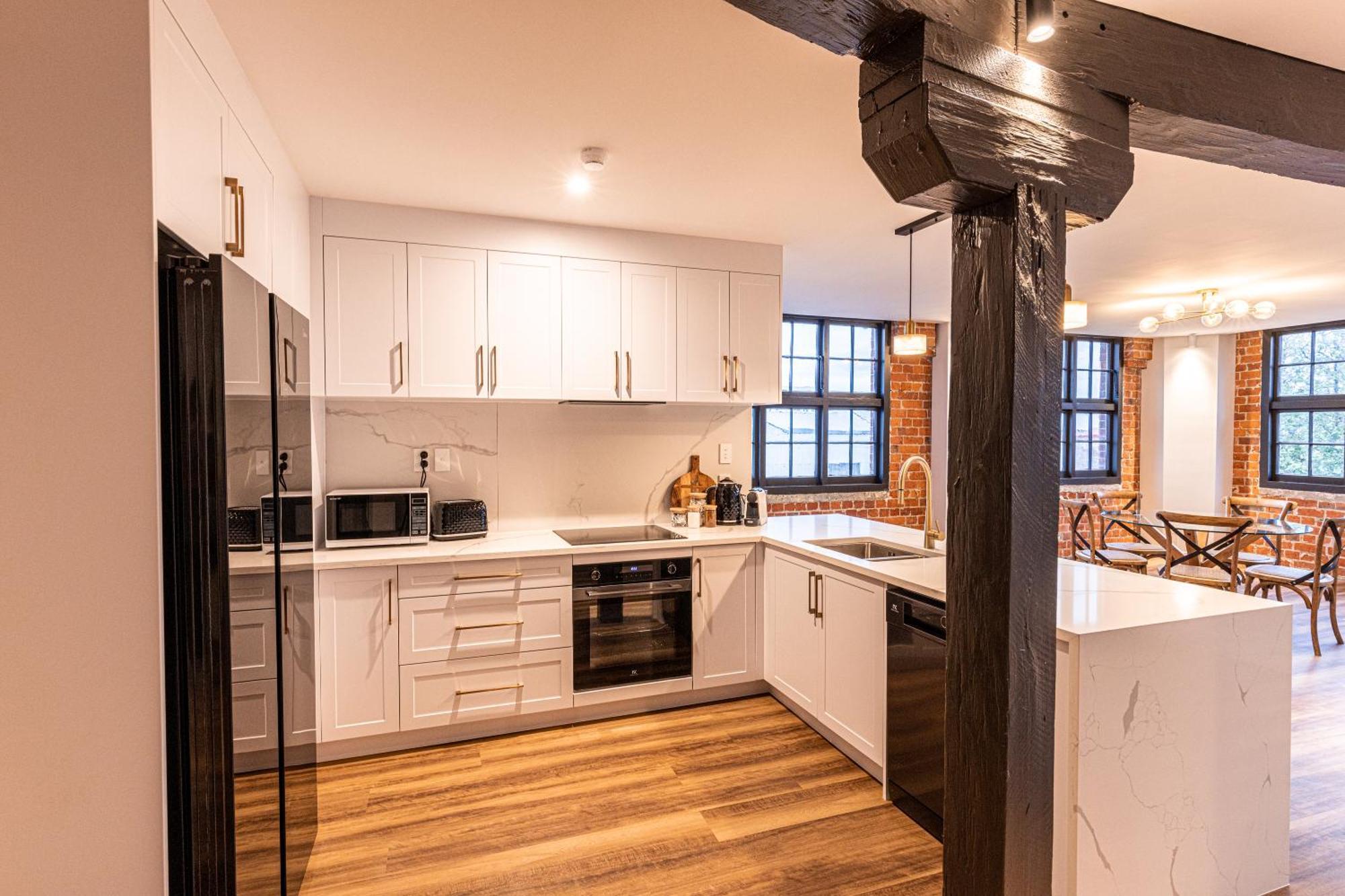 Johnston Apartments - Award-Winning Building, Your Unforgettable Stay Whanganui Exteriör bild